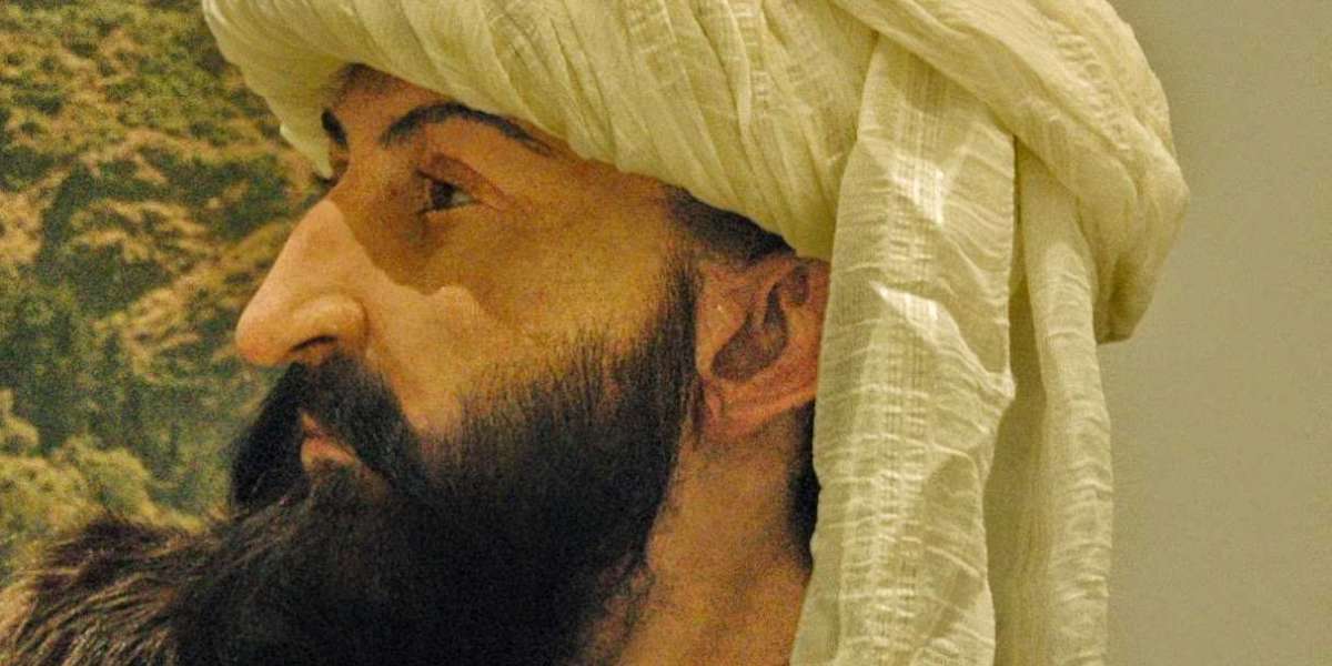 Fatih Sultan Mehmet'in Hayatı Özet? Fatih Sultan Mehmet'in Tahta Çıkışı?