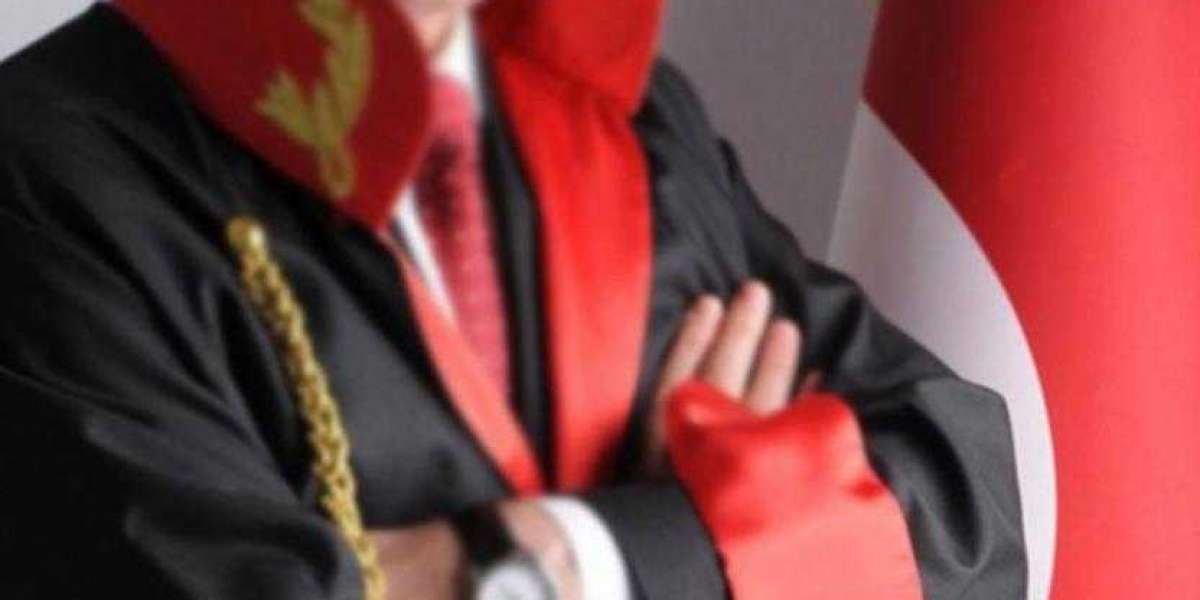 Hakim Olmak İçin Hangi Derslerin İyi Olması Gerekir?