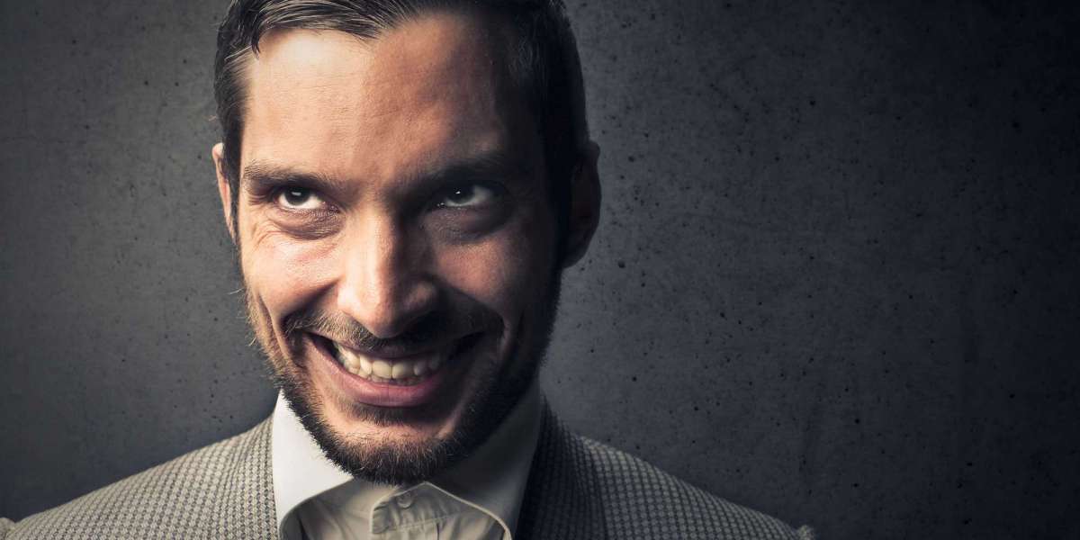 Sinsi İnsan Kendini Nasıl Belli Eder? Sinsi İnsanların Özellikleri?
