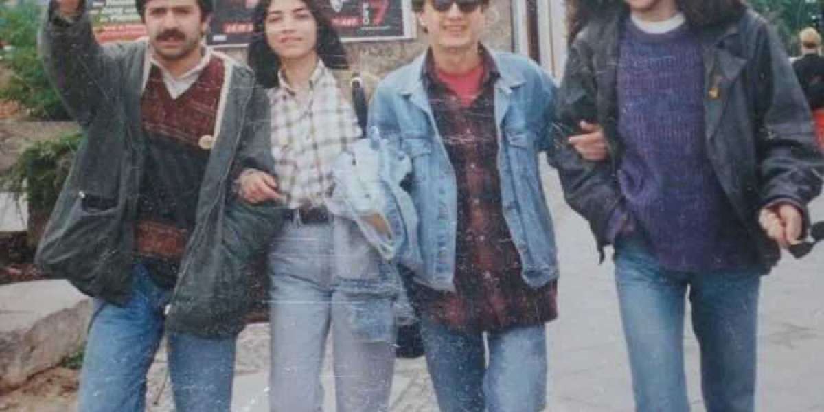 90'lar Modası Hakkında Bilgi? 90'lar Moda Trendleri?