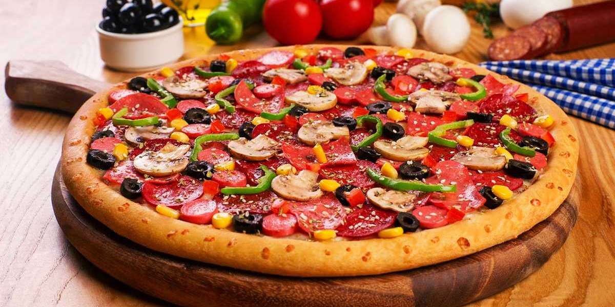 Evde Pizza Nasıl Yapılır? Ev Yapımı Pizzaya Neler Konur?