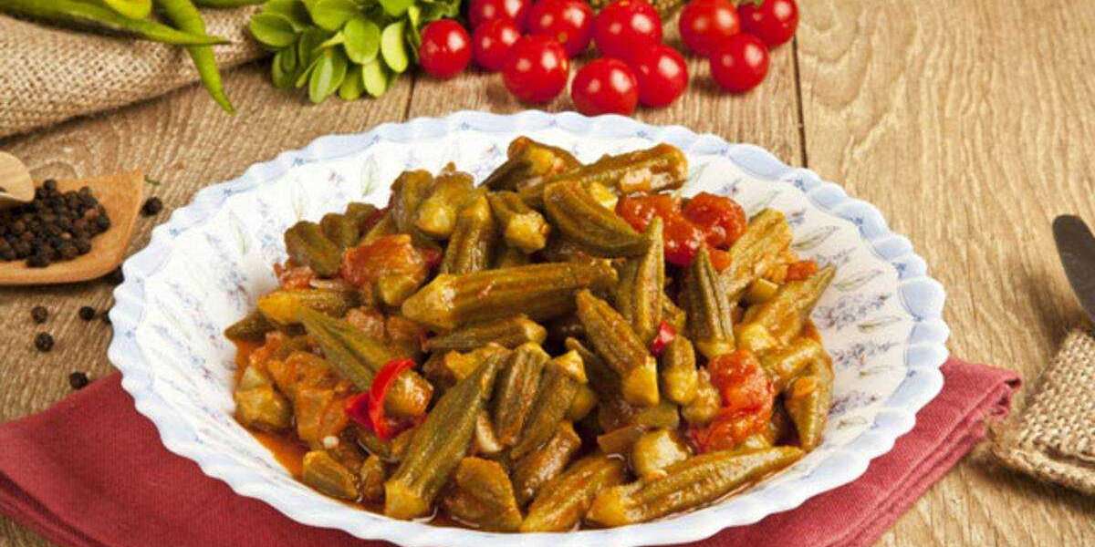 Zeytinyağlı Bamya Nasıl Pişirilir? Bamya Yemeği Püf Noktaları?