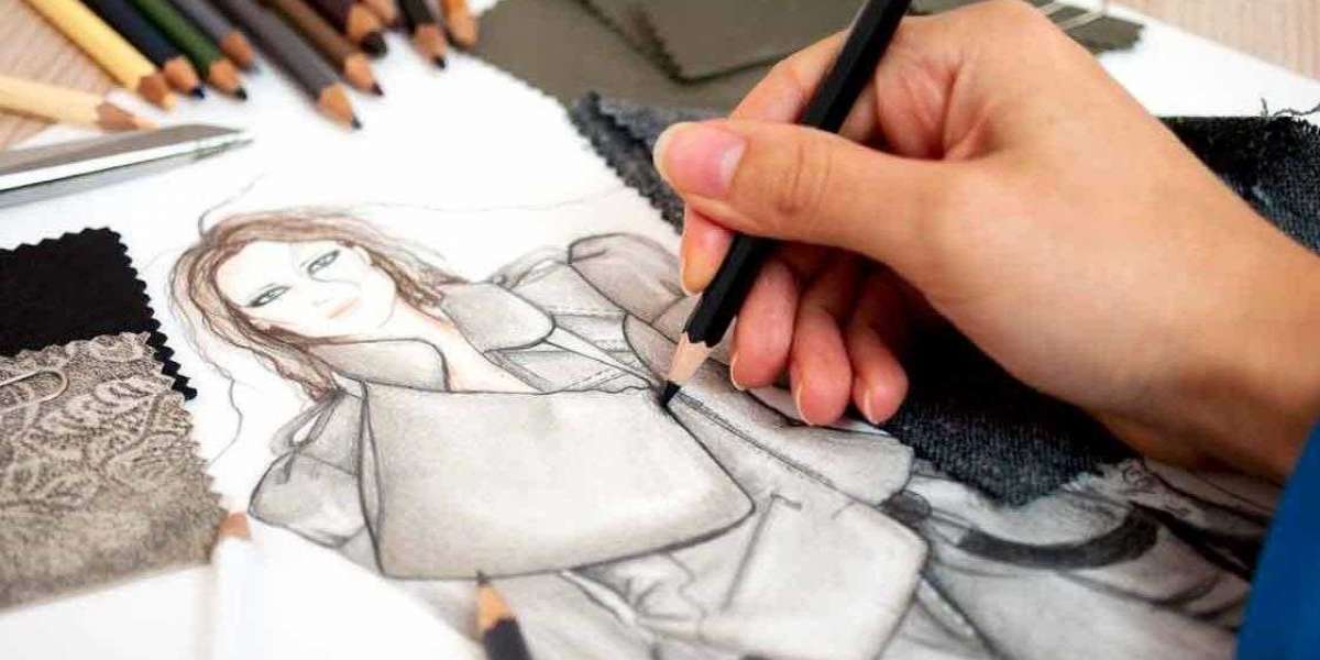 Moda Tasarımcısı Olmak İçin Hangi Derslerin İyi Olması Gerekir?