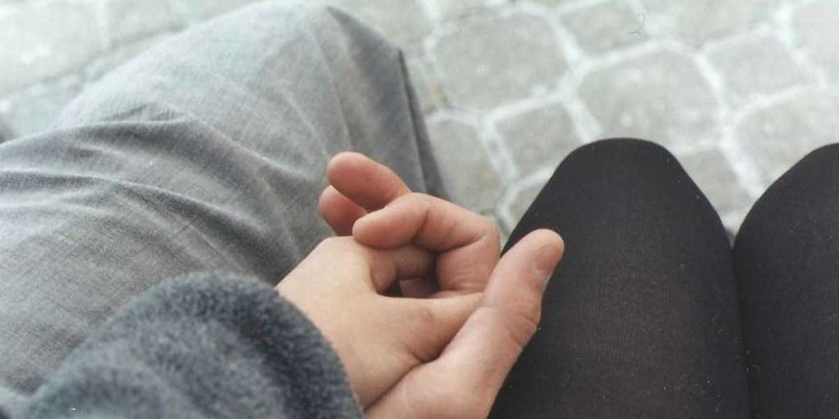 Sevgilime Güvenmiyorum Ama Seviyorum? Sevmek Ama Güvenmemek?