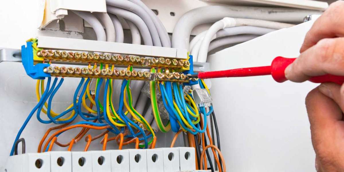 Elektrikçi Olmak İçin Gerekenler? Elektrikçi Olmak İstiyorum?