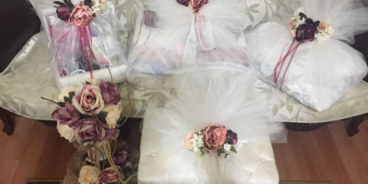 Nişanda Neler Yapılır? Kız Tarafı? Nişanda Damada Bohça Yapılır Mı?