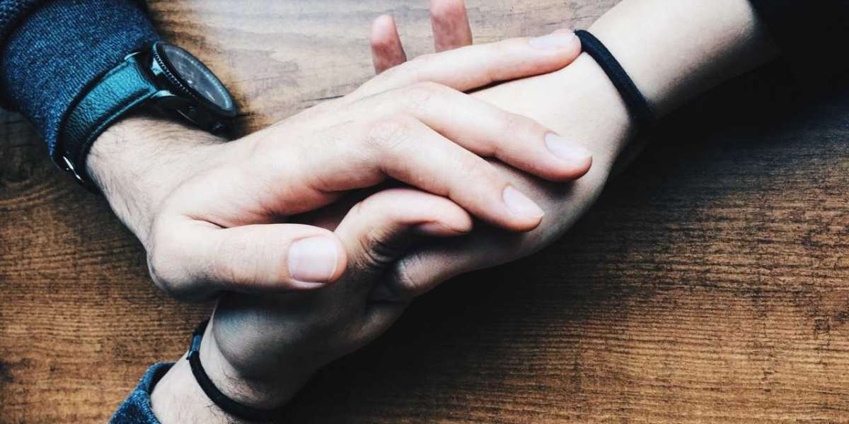 Seviyorum Ama Güvenemiyorum Ne Yapmalıyım?