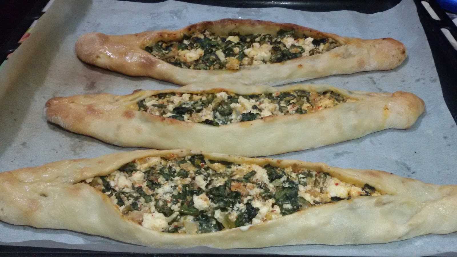 ıspanaklı pide