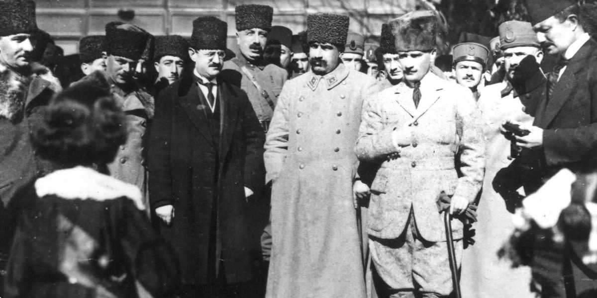 Halifeliğin KALDIRILMASI Kısaca? Halifeliğin Kaldırılmasının Sonuçları?