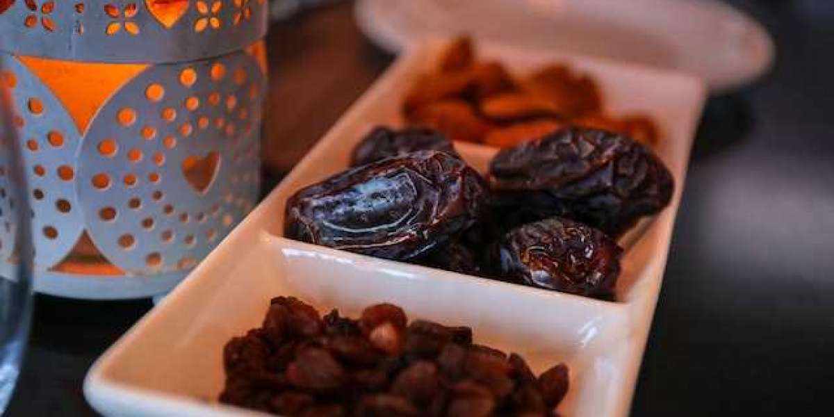 Gece Hurma Yemek Kilo Aldırır Mı? Hurma Kilo Yapar mı?