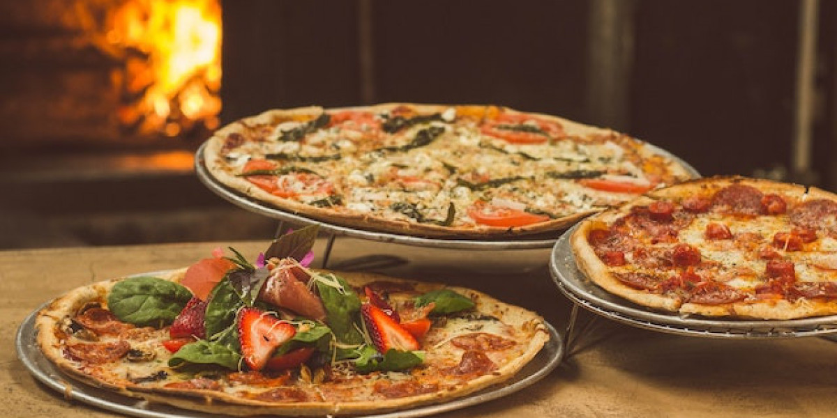 Pizza Kaç Derecede Pişirilir? Ev Yapımı Pizza Kaç Dakikada Pişer?