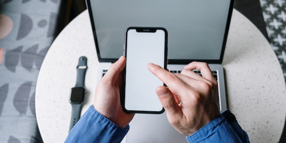Mockup Nasıl Yapılır? Online Mockup Yapma? mockup Nasıl Kullanılır?