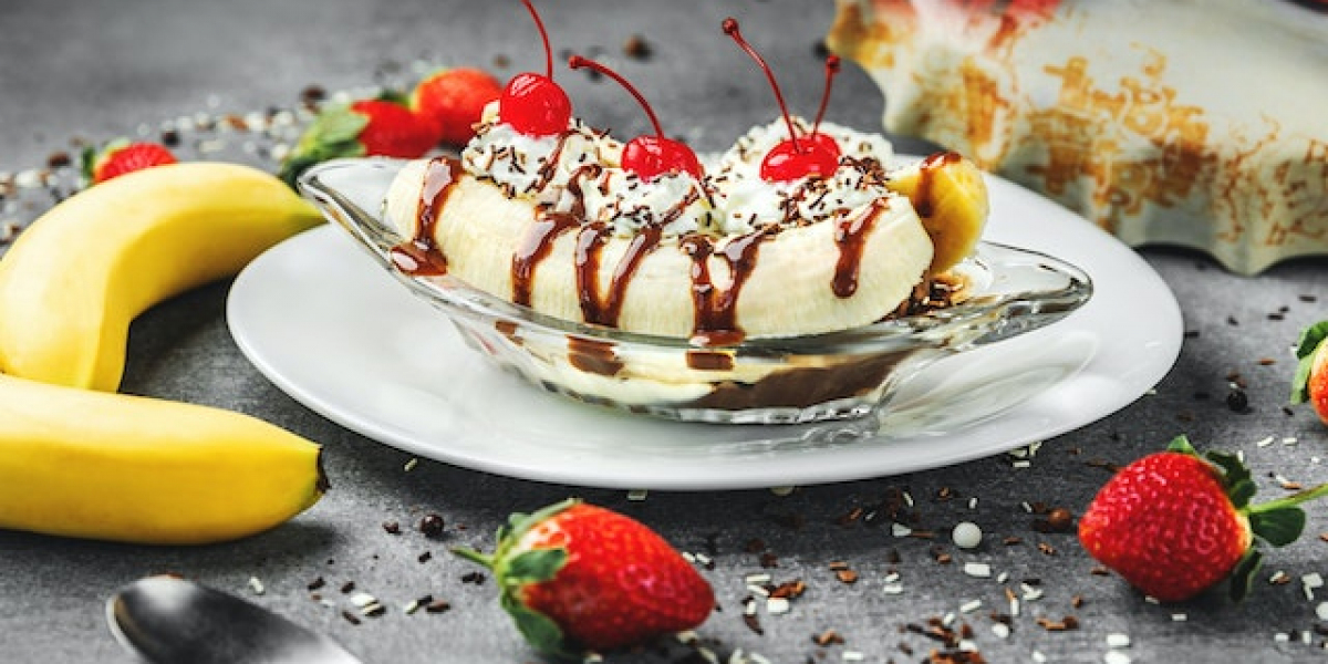 Badem Sütlü Tatlı Tarifleri? Banana Split Chia Pudding?