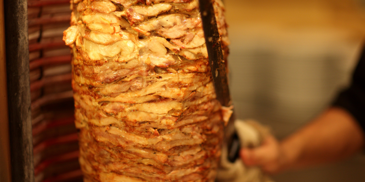 Çiğ Döner Pişince Ne Kadar Fire Verir? Çiğ Et Pişince Ne Kadar Fire Verir?