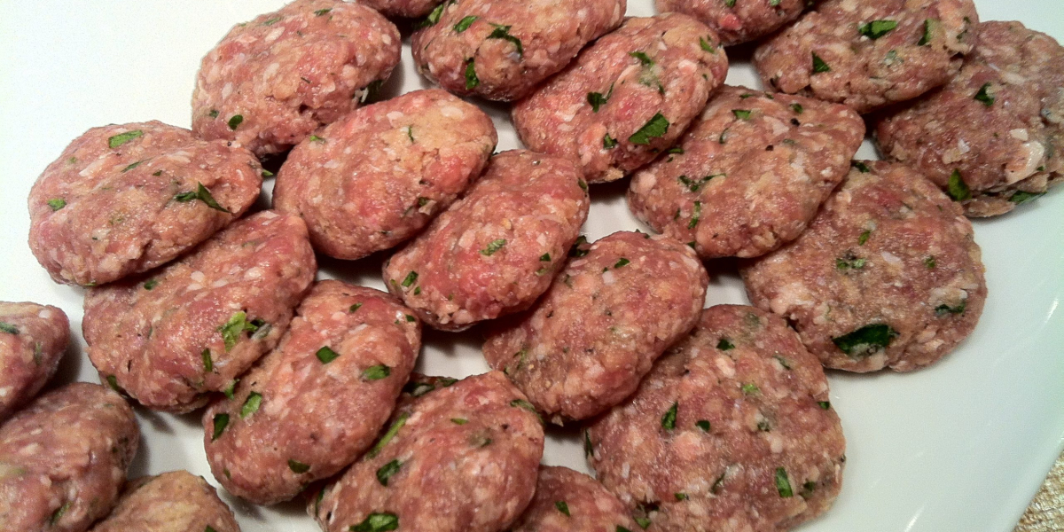 1 Kilo Köfteye Ne Kadar Ekmek Konur? Köfteye Ne Kadar Ekmek İçi Konur?